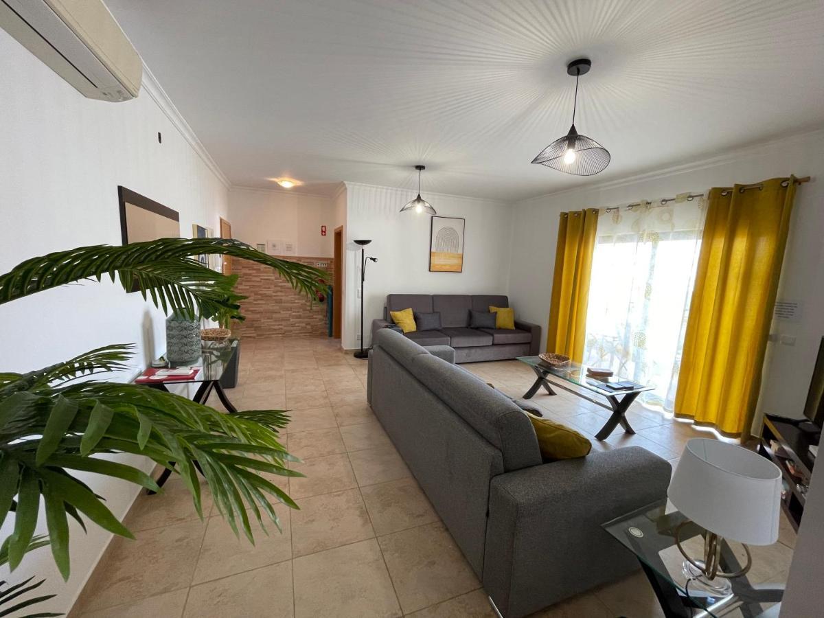 Lucas House 3 - Garden Apartment Лагуш Экстерьер фото